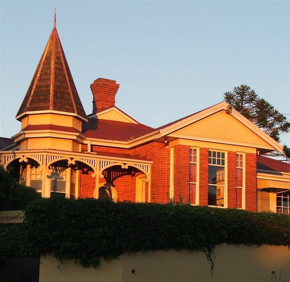 Alexandria Bed And Breakfast Wynyard Exterior photo